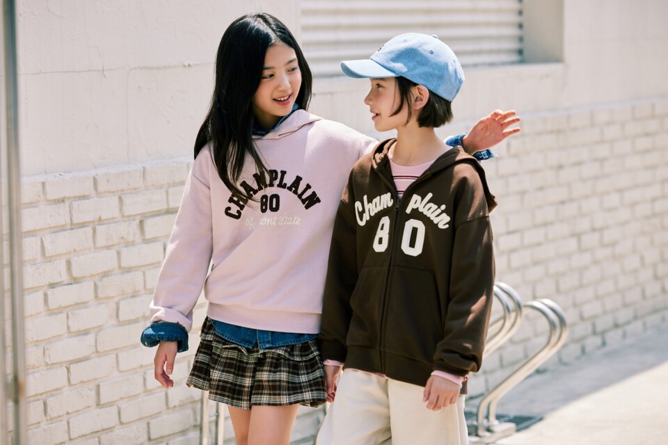 가을 패션판, 달라지는 '입는 경험' - 뉴스 썸네일 이미지